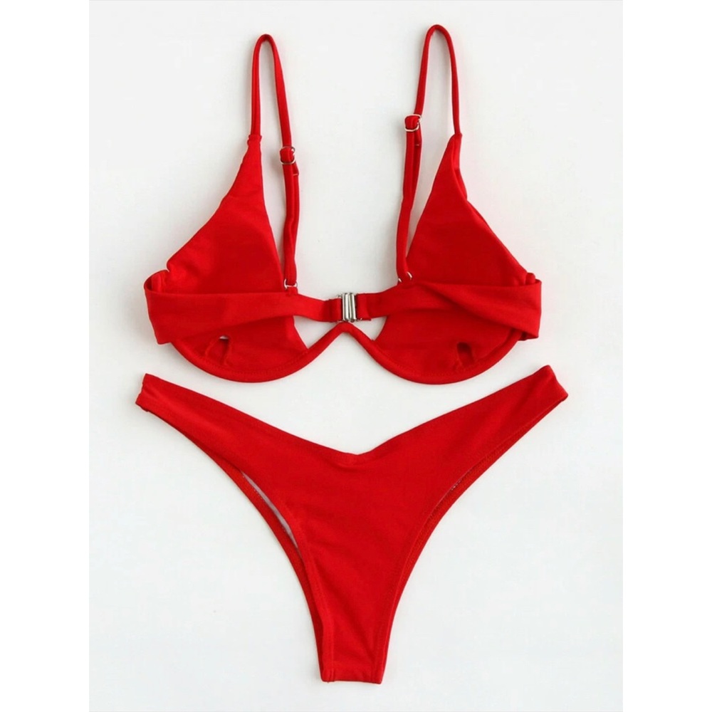 Underwire v pushup bikini set thong Brazilian - Picture 2 of 2